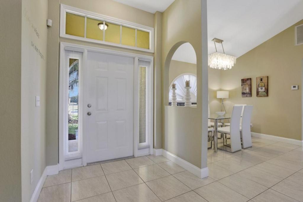 Villa Valmora Cape Coral Bagian luar foto